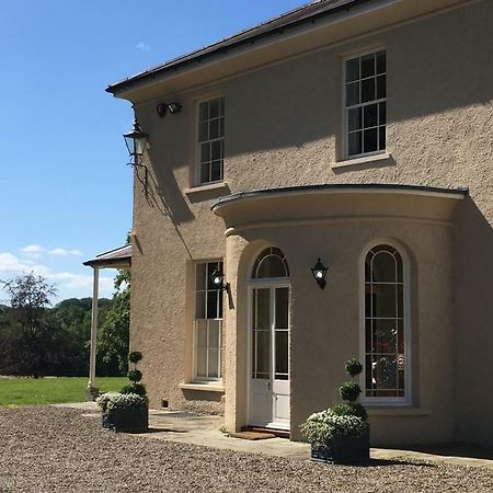 Llwynhelig Manor Acomodação com café da manhã Llandeilo Exterior foto